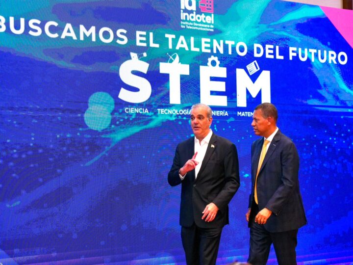 Presidente Abinader encabeza reconocimiento del Indotel a más de 170 estudiantes destacados en concurso de vocaciones STEM