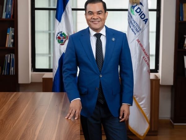 Elías Báez llama al PRM a elegir a David por consenso
