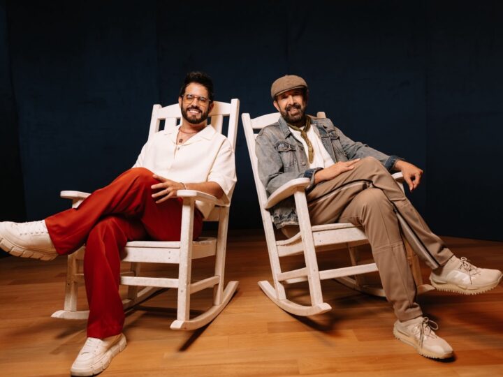 Juan Luis Guerra y Manny Cruz celebran el merengue con “Nieve en Verano”