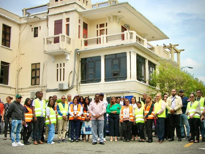 Servicio Regional de Salud Ozama participa en “Simulacro Nacional de Evacuación por Terremoto” 2026