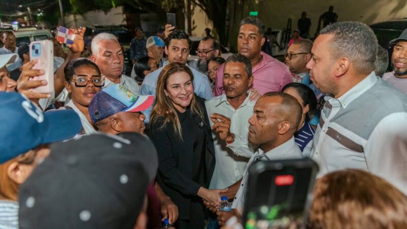 Carolina mejora seguridad en seis subsectores de Cristo Rey con la entrega de 356 luminarias LED instaladas