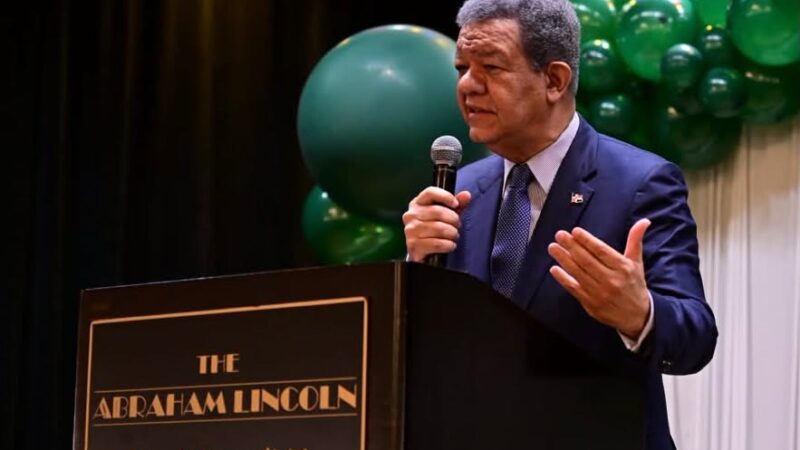 Leonel fortalece vínculos con la diáspora y plantea una relación con RD que vaya más allá de las remesas