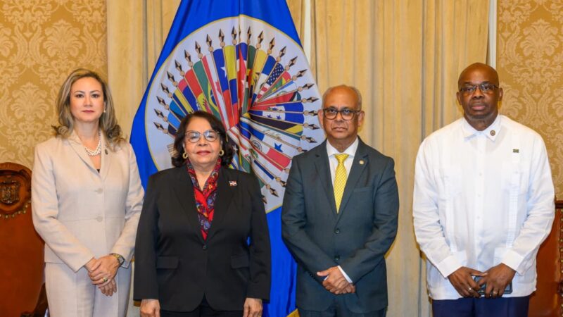 Cámara de Cuentas y OEA sellan alianza para fortalecer la transparencia y los sistemas antisoborno