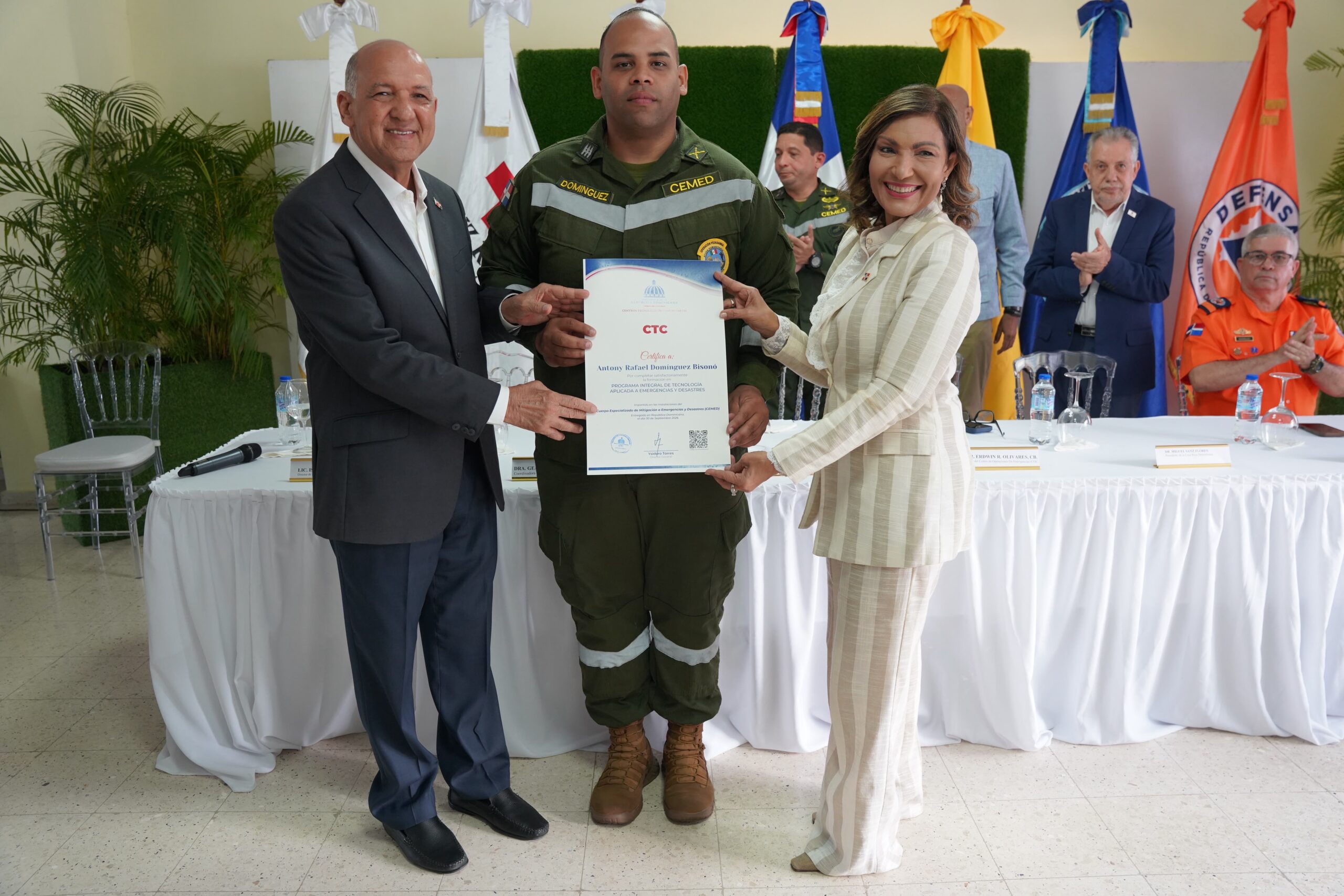 CTC y CEMED capacitan a militares y miembros de organismos de socorro en drones y nuevas tecnologías