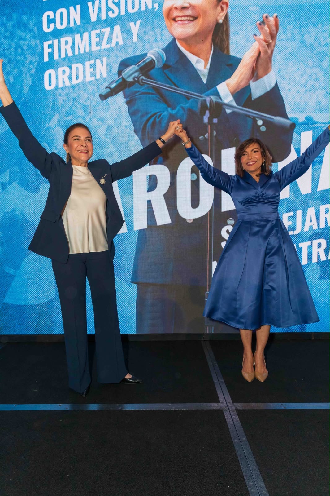 Carolina recibe apoyo de Geanilda Vásquez: “Vamos a construir y vamos a ganar