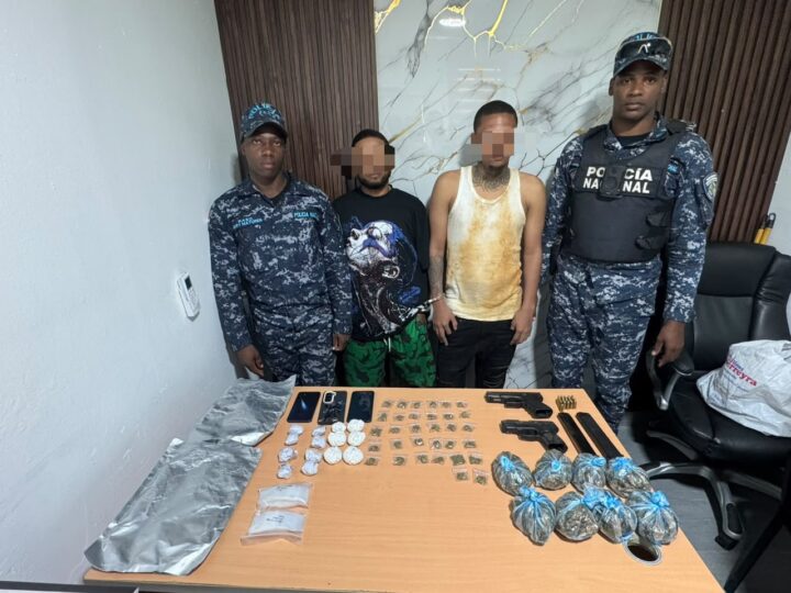 DICRIM y Policía Preventiva ocupan más de 600 porciones de drogas, armas ilegales y apresan varios en flagrante delito en demarcaciones de Monte Plata