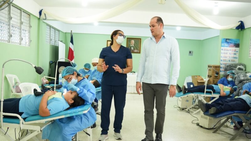 El INABIE brinda atención integral de salud a más de 800 estudiantes de San José de Ocoa