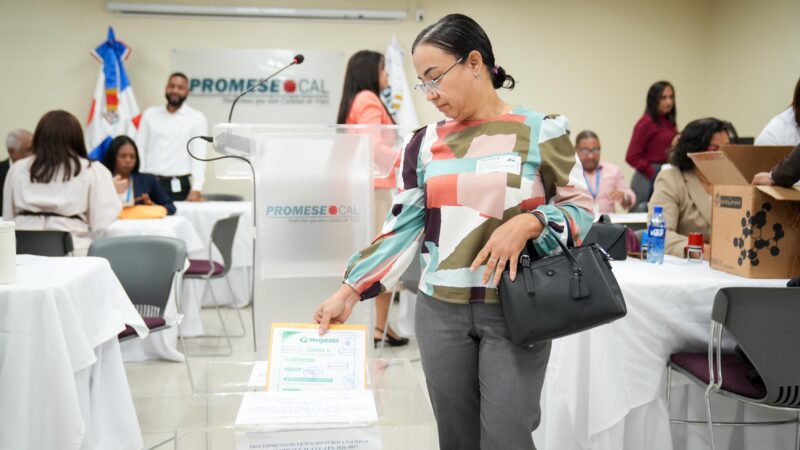 PROMESE/CAL pone en marcha licitación pública nacional para adquisición de medicamentos e insumos por RD$1,251 millones