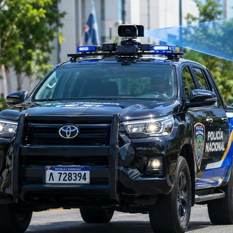 Policía Nacional usa 10 camionetas que leen placas en tiempo real para detectar vehículos robados