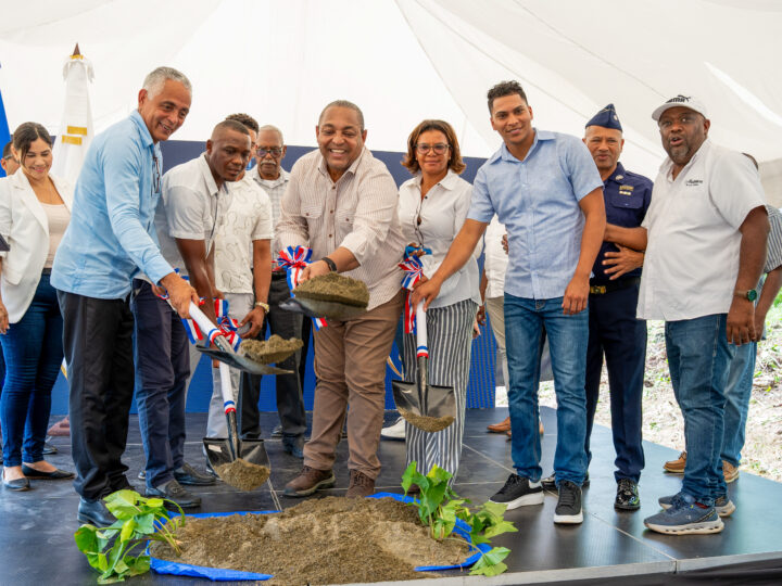 Director José Andújar inicia construcción de estación policial en Majagual, Monte Plata