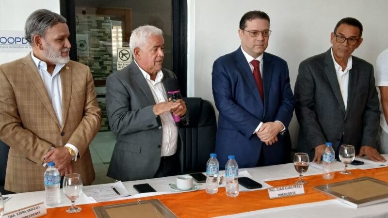 Anadegas recibe visita del ministro de Industria y Comercio en el marco de su asamblea anual