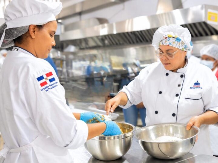 INABIE fortalece la calidad de la alimentación escolar mediante capacitaciones y acompañamiento técnico a 2,244 proveedores