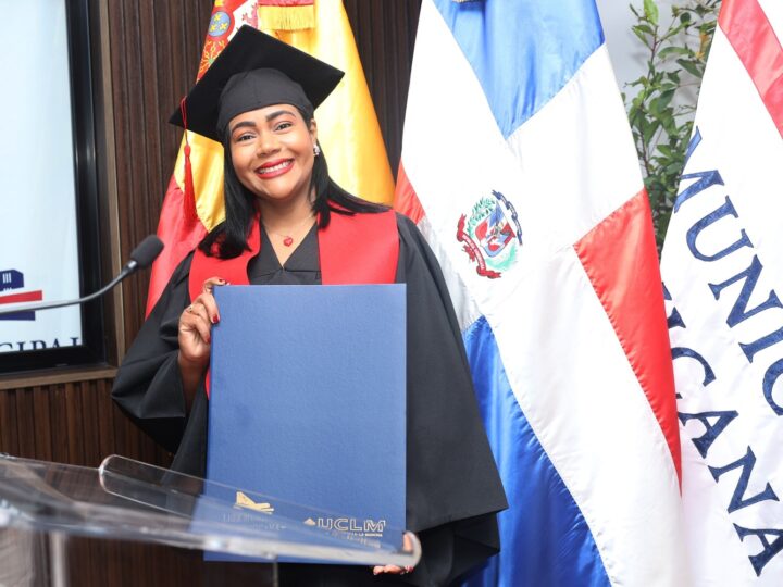 Leyvi Bautista se prepara para ser alcaldesa de SDO con Maestría en Derecho Administrativo y Gestión Municipal