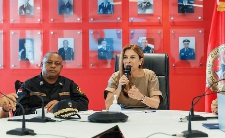 Carolina Mejía activa y deja en sesión permanente el Comité de Prevención por incidencia de lluvias