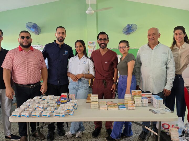 Dr. Luis Antonio Cruz encabeza gran operativo médico en Los Peralejos para acercar servicios de salud a las familias dominicanas